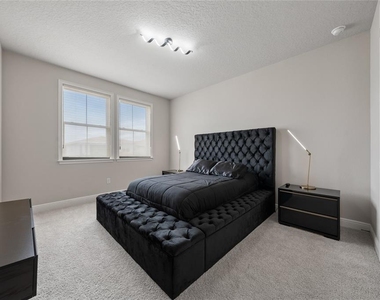 13201 Aylesbury Street - Photo Thumbnail 46