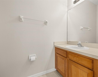 2842 Grasmere View Parkway - Photo Thumbnail 14