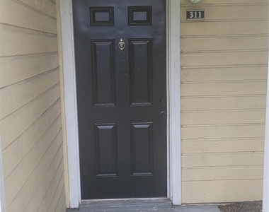 1089 S Hiawassee Road - Photo Thumbnail 1