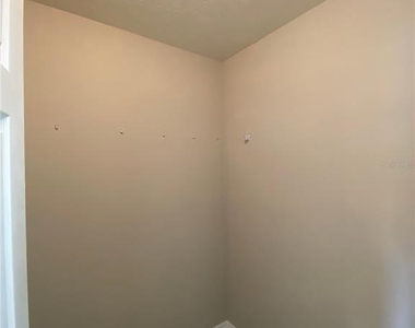 5890 Se 119th Place - Photo Thumbnail 15