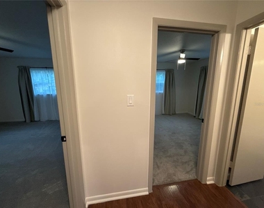 1706 Ne 4th Street - Photo Thumbnail 8
