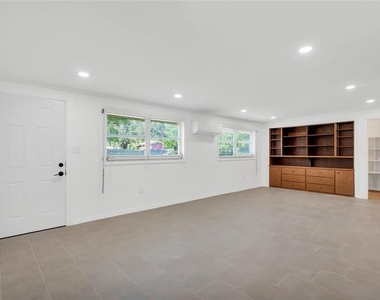 448 Ridge Drive - Photo Thumbnail 6