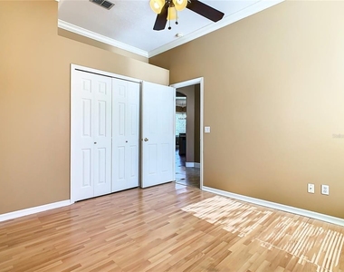 4925 Brightmour Circle - Photo Thumbnail 29
