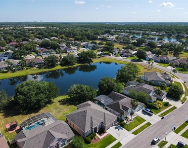 4925 Brightmour Circle - Photo Thumbnail 70