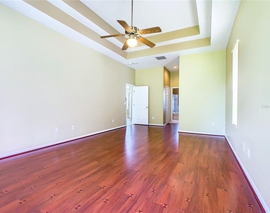 4925 Brightmour Circle - Photo Thumbnail 37