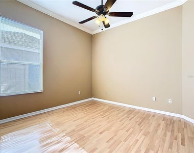 4925 Brightmour Circle - Photo Thumbnail 31