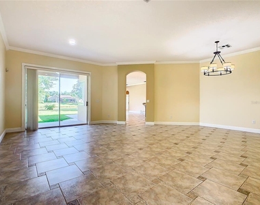 4925 Brightmour Circle - Photo Thumbnail 8