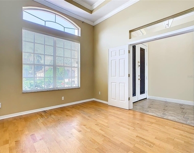 4925 Brightmour Circle - Photo Thumbnail 7