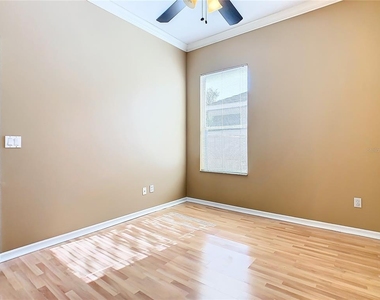 4925 Brightmour Circle - Photo Thumbnail 30