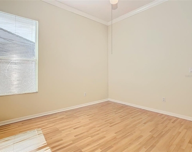4925 Brightmour Circle - Photo Thumbnail 34