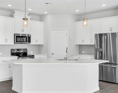 598 Astera Winds Lane - Photo Thumbnail 6