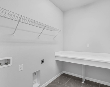 598 Astera Winds Lane - Photo Thumbnail 16
