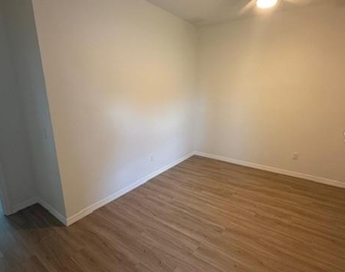 4123 Mandarin Road - Photo Thumbnail 9