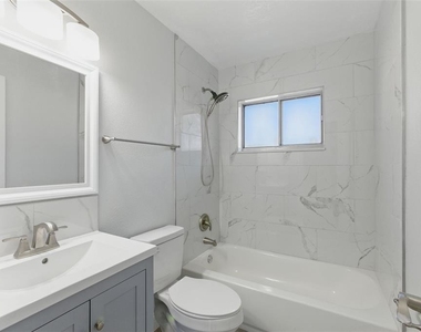 8255 Pamlico Street - Photo Thumbnail 6