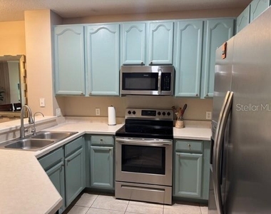 222 Bexley Drive - Photo Thumbnail 6