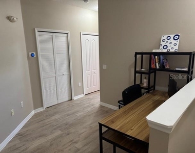 222 Bexley Drive - Photo Thumbnail 12