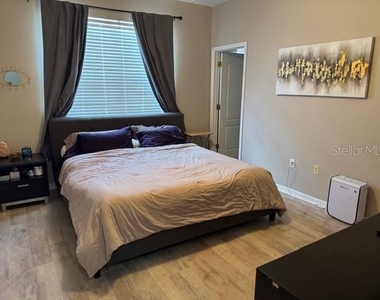 222 Bexley Drive - Photo Thumbnail 10