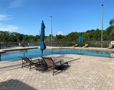 7511 Seurat Street - Photo Thumbnail 30