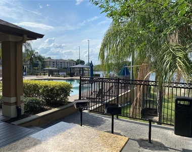 7511 Seurat Street - Photo Thumbnail 32