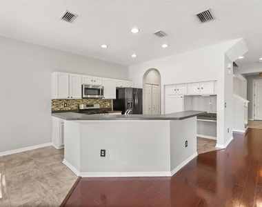 6759 Pasturelands Place - Photo Thumbnail 10