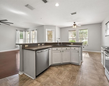 6759 Pasturelands Place - Photo Thumbnail 12