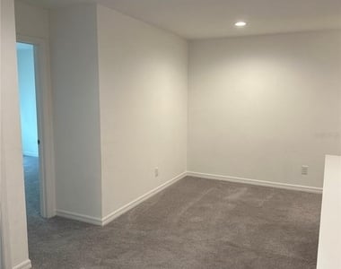 189 Glass Onion Drive - Photo Thumbnail 11
