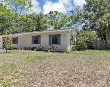16 Eaton Street - Photo Thumbnail 1