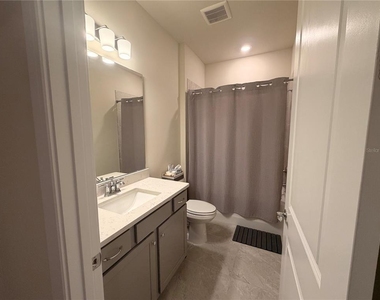 6024 Forest Perch Drive - Photo Thumbnail 13