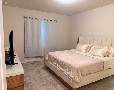 6024 Forest Perch Drive - Photo Thumbnail 8