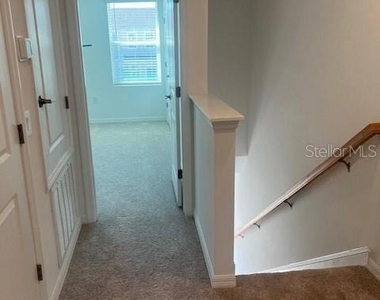 2081 Viewfinder St - Photo Thumbnail 10