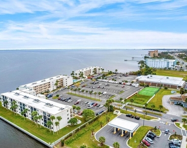 2465 S Washington Avenue - Photo Thumbnail 27
