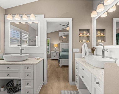 3370 Yonge Avenue - Photo Thumbnail 23