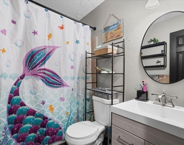 24 Sapphire Way - Photo Thumbnail 13