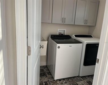 1641 Nw 121st Way - Photo Thumbnail 16