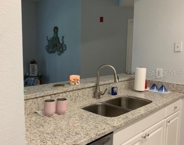 15107 Harbor Vista Circle - Photo Thumbnail 4