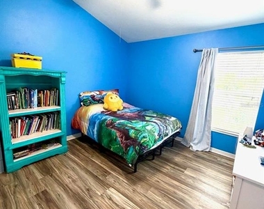6188 46th Street E - Photo Thumbnail 12
