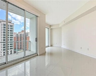 111 S Pineapple Avenue - Photo Thumbnail 21