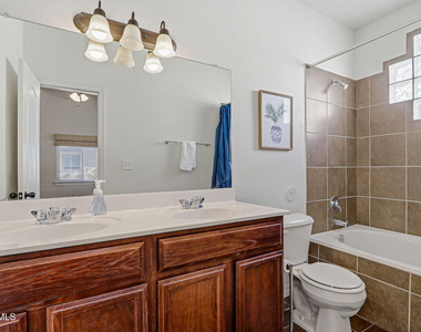 13470 Everingham Street - Photo Thumbnail 21
