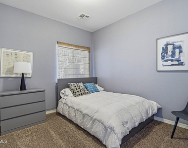 13470 Everingham Street - Photo Thumbnail 10