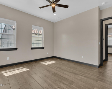 461 Vin Benicarlo Place - Photo Thumbnail 27
