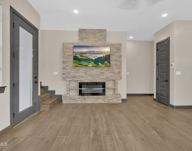 461 Vin Benicarlo Place - Photo Thumbnail 1