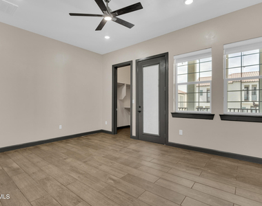 461 Vin Benicarlo Place - Photo Thumbnail 41