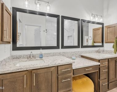 13257 Coldham Street - Photo Thumbnail 40