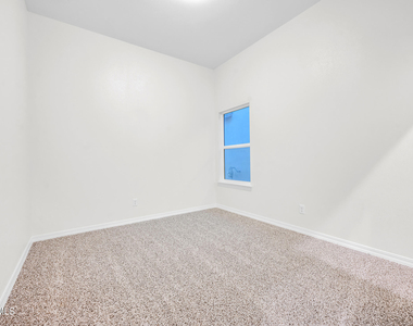 13257 Coldham Street - Photo Thumbnail 17
