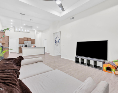 13257 Coldham Street - Photo Thumbnail 34