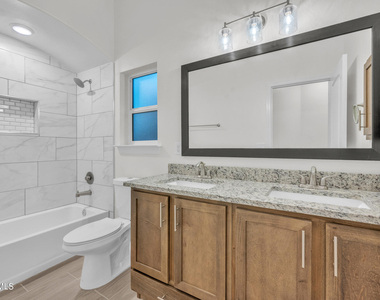 13257 Coldham Street - Photo Thumbnail 16