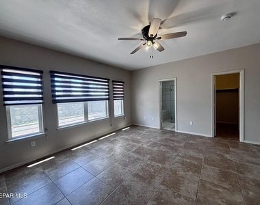 1573 Kenazo Drive - Photo Thumbnail 15