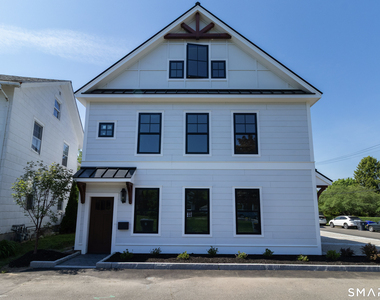 650 Main Street - Photo Thumbnail 2