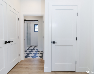 650 Main Street - Photo Thumbnail 27