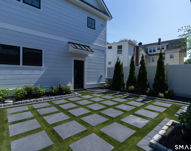 650 Main Street - Photo Thumbnail 5